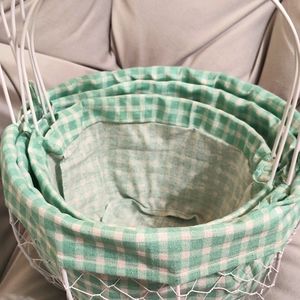 Wire easter basket